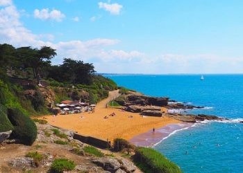 plage-de-la-brochure